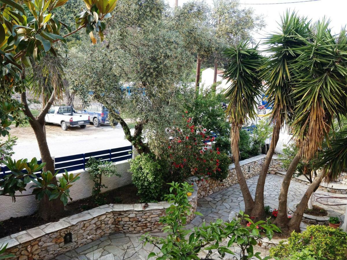 Maria Studios Skiathos Exteriör bild